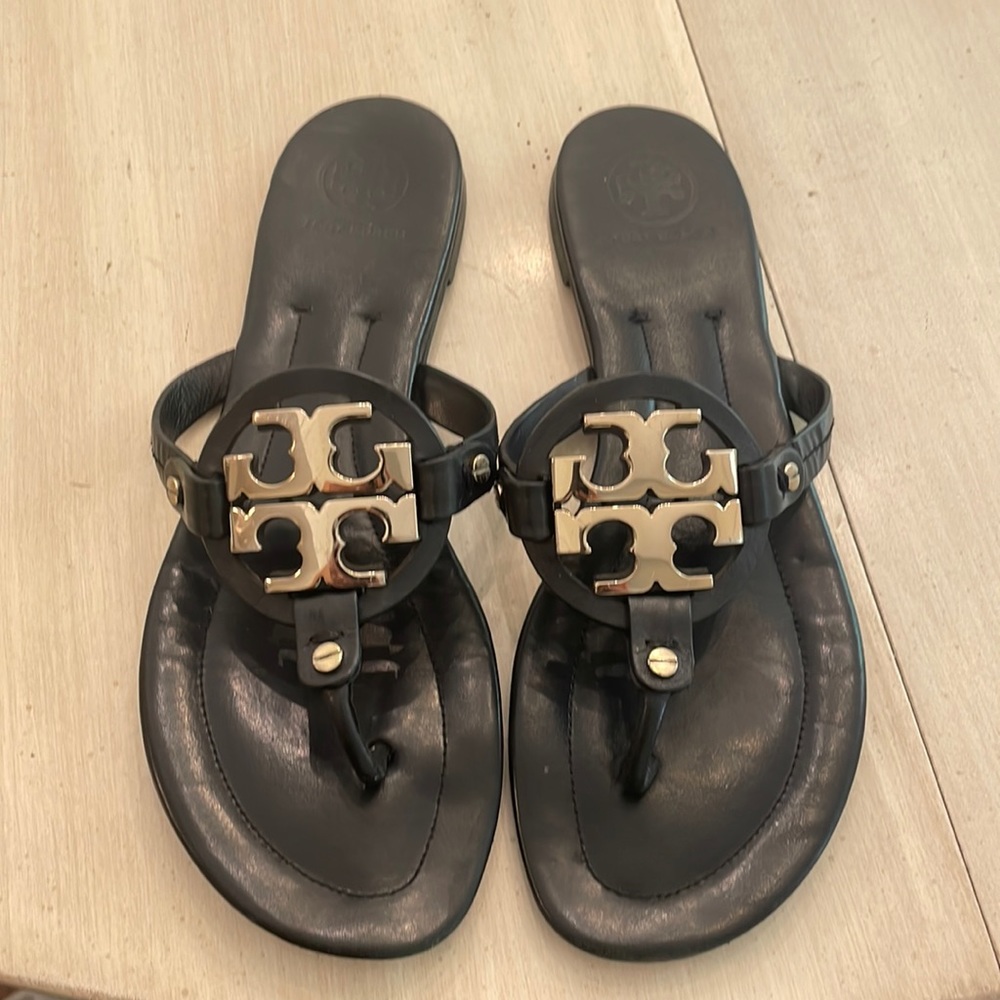 Tory Burch Sandles
